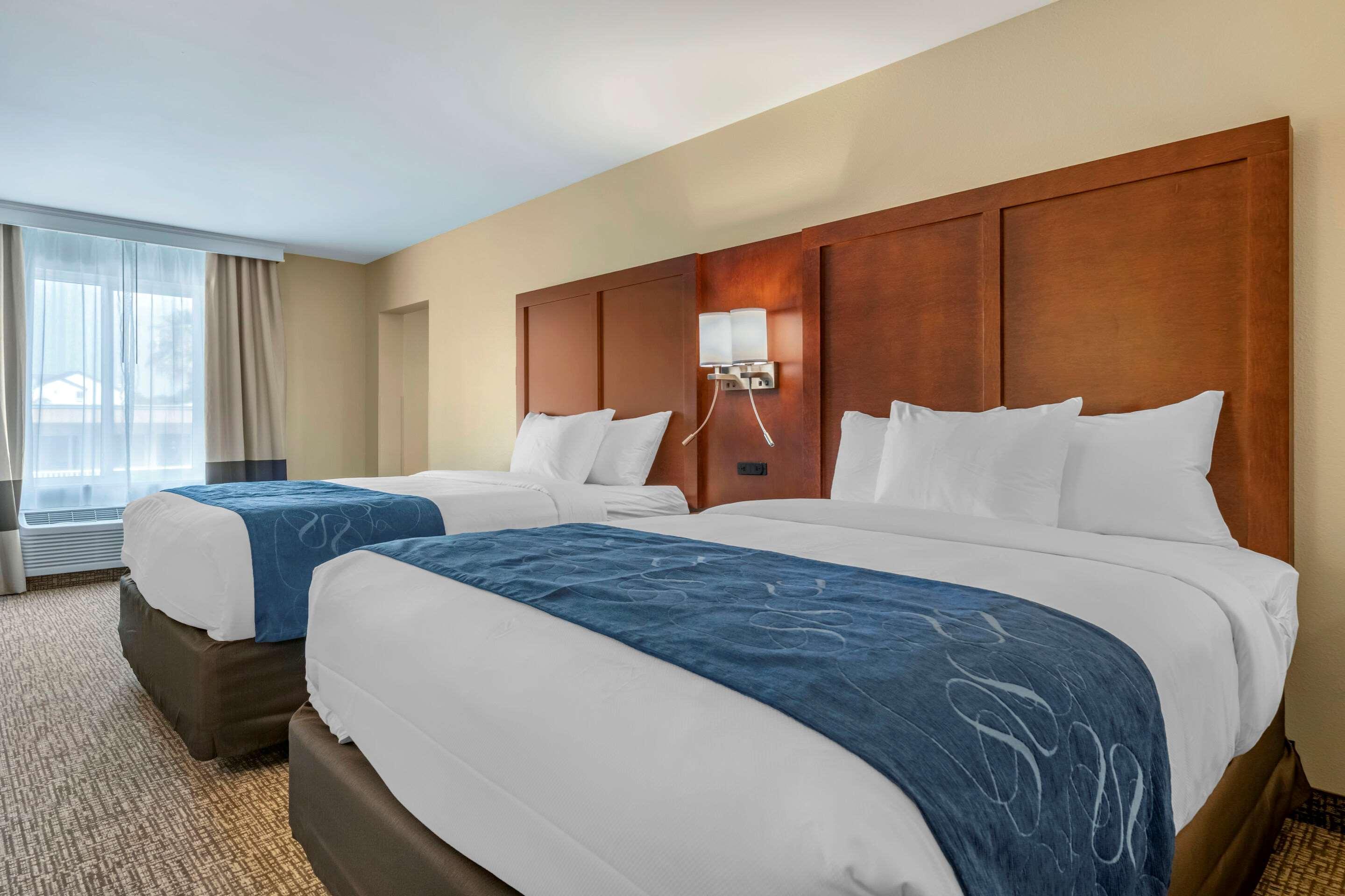 Comfort Suites Daytona Beach-Speedway Eksteriør billede